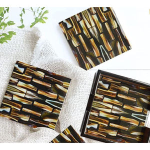 Accessoires d'ustensiles de cuisine Tapis de verre Finition en marbre brun brillant Ensemble de sous-verres en bois avec support pour la maison Fournitures d'hôtel - Product Image 1