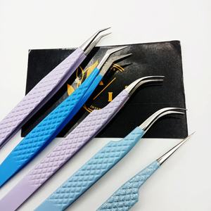 Pinzas para Pestañas Multiusos de Acero Inoxidable Profesional de Marca Privada, Antiestáticas, Duraderas, de Precisión, con Agarre Perfecto y Ecológicas - Product Image 2