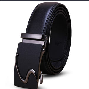 Ceintures en cuir sur mesure Ceintures en cuir véritable de couleur noire de haute qualité pour hommes 2026 New Tending Men Ceintures en cuir - Product Image 4