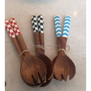 FestivaHue Ensemble de cuillères en bois de manguier artisanal Poignées en émail multicolore Dîner de fête Cadeau idéal pour les ensembles d'outils de cuisine - Product Image 4