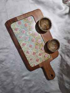 Ensemble de plateaux à apéritif en bois d'acacia artisanal, design moderne et panoramique, bol de service multifonctionnel intégré pour les fêtes - Product Image 3