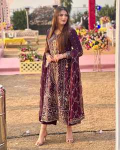 Robe traditionnelle afghane élégante en soie Salwar Kameez du fabricant personnalisée pour femmes et filles 586 pièces Vente traditionnelle ethnique - Product Image 6