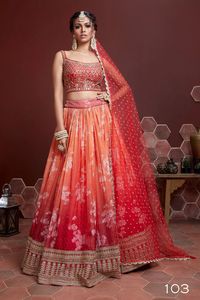 Ligne A imprimée numérique de style modeste moderne Lehenga Choli semi-cousue avec broderie miroir travail pour mariage saison 100% soie - Product Image 3