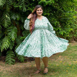 Robe Maxi décontractée à manches longues pour femmes longueur au genou imprimé fleuri balançoire de plage pour grande taille été dentelle douce pour la beauté naturelle - Product Image 2