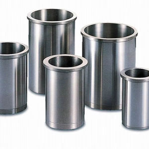 Pièces de moteur Filtre à carburant Segment de piston Cylindre de piston Doublure de cylindre Culbuteur Bielle pour camion diesel Tracteur - Product Image 1