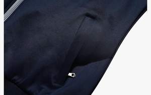 Ensemble survêtement élégant à manches longues et à taille élastique pour hommes, tissu respirant à séchage rapide pour les modes de vie actifs d'été - Product Image 3