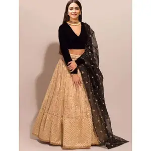 De moda nueva llegada de tela neta Lehenga Choli con Dupatta de moda de las mujeres del mundo exportador de la India - Product Image 1