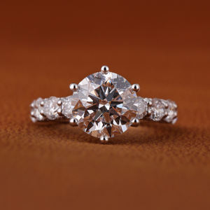 Anillo de Compromiso con Diamante Cultivado en Laboratorio, Corte Redondo, Certificado IGI, Engaste Pavé, Oro Blanco Sólido de 14K, Estilo Moderno, Anillo de Regalo para Mujer - Product Image 1