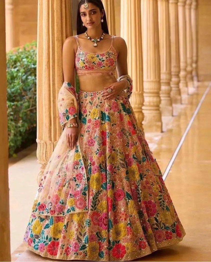 FULPARI Readymade Indian Designer Lehenga con Dupatta,Mono Net con bordado Work Party Wear Bollywood Outfit