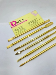 เครื่องมือทำเล็บมือเล็บเท้าแบบสองชั้นที่ดันหนังกำพร้าชุบทองทำจากสแตนเลสออกแบบโลโก้ได้ตามต้องการ - Product Image 5