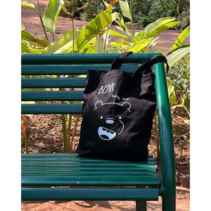 Bolsa Tote Bear with Me, Color Sólido, Lona de Algodón, Cierre de Cremallera, Logotipo Personalizable y Decoración de Cadena - Product Image 4