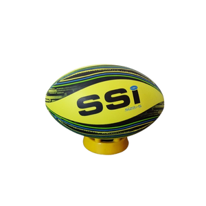 Ballon d'entraînement de rugby de haute qualité taille 5 avec conception cousue à la main durable super grip tous temps - Product Image 1