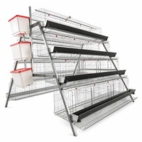 Cage à poulets de type A à 4 niveaux et 5 portes, système de cages en batterie galvanisé à chaud, capacité de 128 oiseaux par ensemble, équipement d'élevage avicole