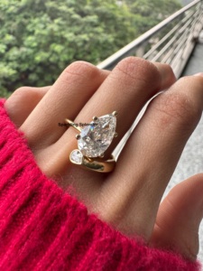 Anillo de Diamante Cultivado en Laboratorio con Corte de Pera de 3 Quilates y Oro de 14K para Mujer, Certificado IGI, Anillo de Compromiso y Boda - Product Image 6