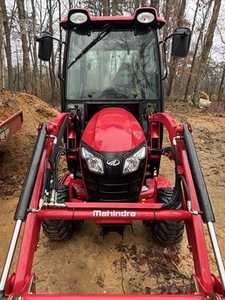 Exportador Confiable Universal de Tractor de Ruedas Mahindra de 90HP con Motor Robin para Agricultura - Product Image 3