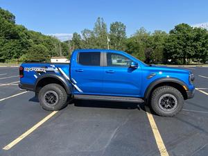 Oferta de Valor Inmejorable 2024 Ford Ranger Raptor, motor V6 biturbo - Product Image 3