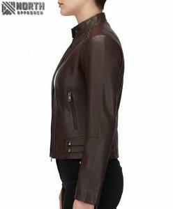 Chaqueta de Mujer de Cuero Genuino para Invierno, con Cremallera, Tejida, de Lona, Personalizable con Logotipo Frontal - Product Image 3