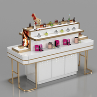 Stand Stan Display kosmetik ukuran kustom Display berdiri berdiri konter toko parfum Display