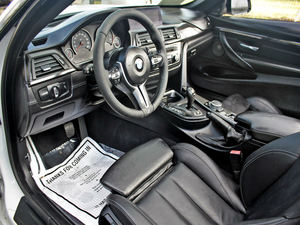 รถบีเอ็มดับเบิลยู เอ็ม4 คอนเวอร์ทิเบิล ปี 2015 มือสอง สภาพดี ราคาคุ้มค่า - Product Image 2