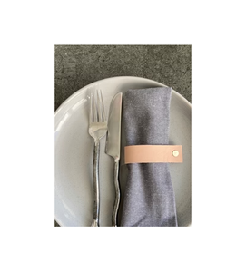 Rond de serviette en cuir formes de feuilles multi-design Rond de serviette avec accessoires décoratifs de style luxe faits à la main - Product Image 2