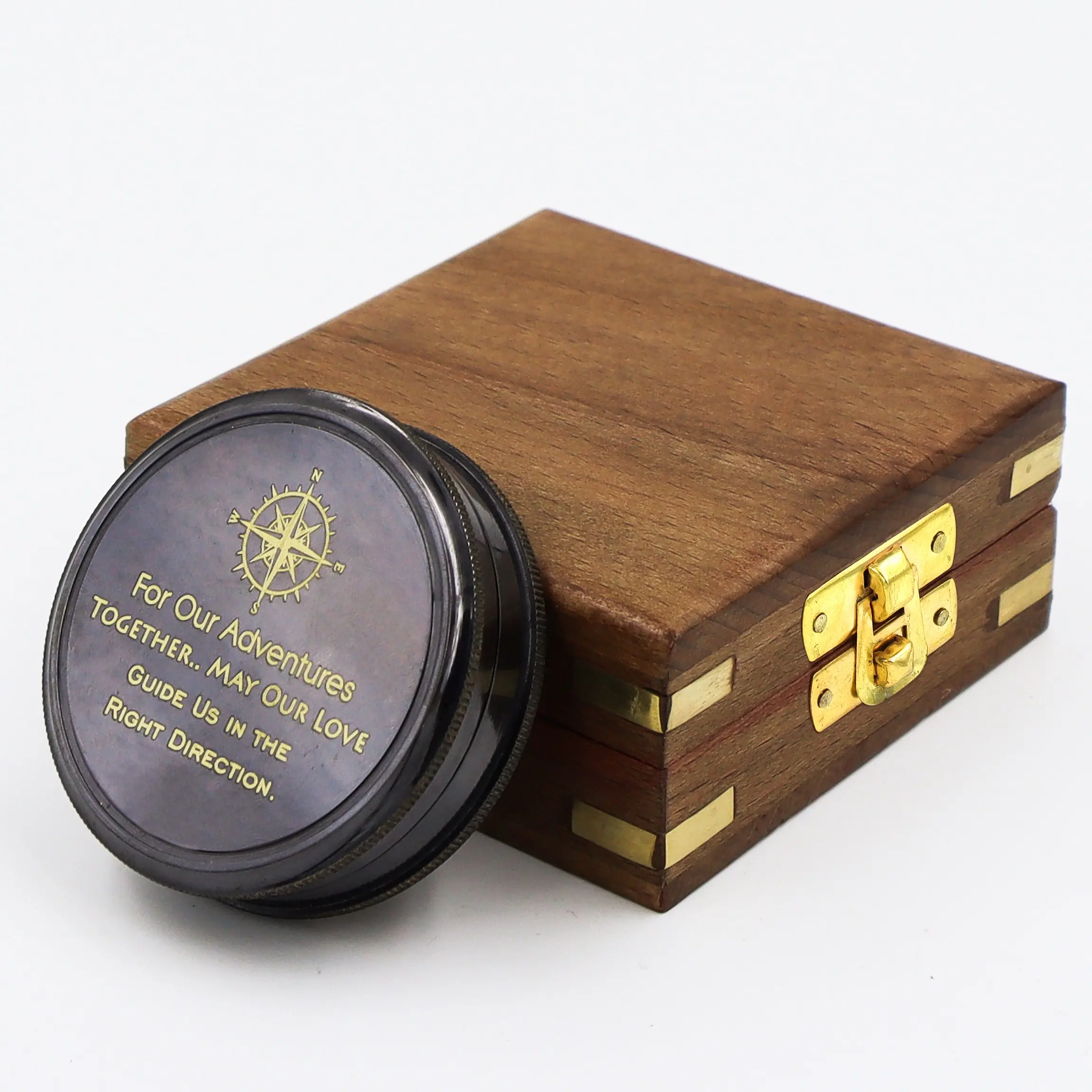 Kişiselleştirilmiş kazınmış eski fonksiyonel şiir pusula ahşap kutu ile özel gravür pusula arkadaş için en iyi hediye