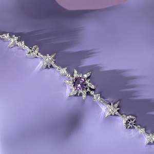 สร้อยข้อมือเงินแท้ Jeulia Infinite Glow ลายดวงอาทิตย์ ดวงจันทร์ และดวงดาว - Product Image 6