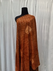 Sarong Ecoprint de Fibra de Bambú Shibori - Product Image 1