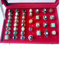 Bagues en pierres précieuses en boîte sur mesure disponibles en taille 10 adaptées aux magasins de bijoux de mode et de pierres précieuses pour la revente