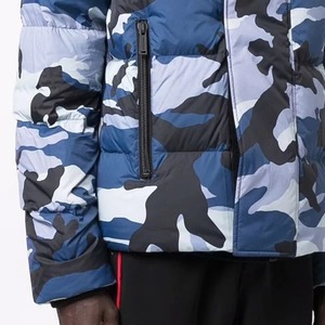 Vestes matelassées d'hiver pour hommes avec logo personnalisé en gros, vestes à bulles imprimées par sublimation avec processus de revêtement, fournisseur pakistanais - Product Image 4