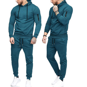 Ensemble de survêtements pour hommes en tissu respirant, vêtements décontractés légers de bonne qualité, taille idéale, ensemble de survêtements de fitness - Product Image 3