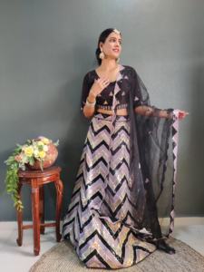 Ropa de fiesta más bonita y a la moda, Colección Lehenga - Product Image 3