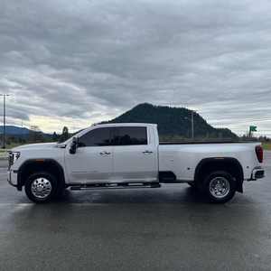 GMC Sierra 3500 HD Denali Usada, Año 2025 - Product Image 2