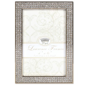 Cadre photo carré en métal et laiton avec finition texturée antique idéal pour encadrer des souvenirs de mariage ou de remise de diplôme - Product Image 2