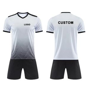 ชุดทีมฟุตบอลแบบกำหนดเอง เสื้อฟุตบอล แห้งเร็ว ระบายอากาศได้ดี ผลิตจากโพลีเอสเตอร์ 100% แขนสั้น ชุดแข่งขัน - Product Image 1