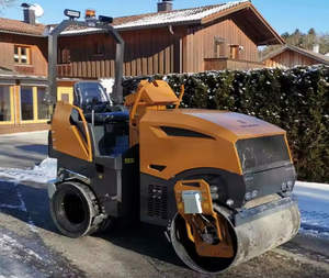 Compacteur vibrant pneumatique de 3,5 tonnes avec moteur et compresseur vibrant - Product Image 3