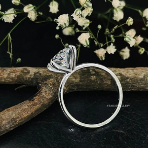 Bague de fiançailles solitaire en or massif 14K 3 Ct CVD IGI certifié diamant, bague en diamant solitaire de 3 Ct de taille ovale cultivée en laboratoire - Product Image 4