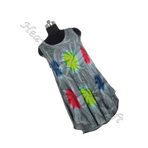 Nuevo diseño de fábrica Primavera Verano étnico bohemio sin mangas escote redondo Tie Dye vestido de vacaciones vestido de paraguas de mujer Tie Dye - Product Image 1