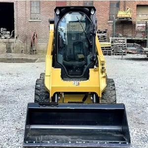 รถตักขนาดเล็กรูปแมว242D3พรีเมี่ยมเครื่องจักรสำหรับการก่อสร้างและการเกษตร - Product Image 1