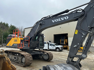 Excavatrice sur chenilles robuste EC550EL en excellent état – Machine de construction puissante - Product Image 6