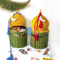 Panier de Ramadan en forme de dôme de mosquée avec couvercle pour le Ramadan et l'Aïd Moubarak, rangement festif pour aliments avec pompon et ornement croissant de lune