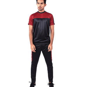 Conjunto de chándal de verano de entrenamiento deportivo de secado rápido de poliéster 100% de alta calidad Conjunto de camiseta y pantalón ajustado para hombre en tarifa barata - Product Image 1
