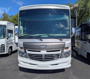 Factory Direct Price Fleetwood Southwind Class Motorhome <b>Plastic</b>/Aluminum/Steel Construction Spacious Interiors 4-6 Passengers - Product Image 2
