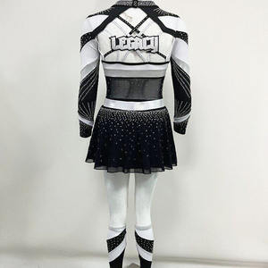 Ensemble d'uniformes de cheerleading sur mesure de performance d'élite, conçu pour offrir une flexibilité maximale, un confort et des routines d'équipe à haute énergie - Product Image 4