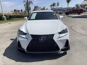 Lexus IS 200t 2017 usado en venta a bajo precio - Product Image 2