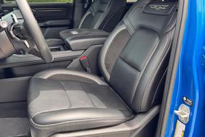 RAM 1500 TRX 2024 d'occasion, prêt à être expédié - Product Image 4