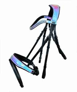 Nueva Brida Anatómica Negra Equipride con Acabado Metálico Patentado y Riendas Antideslizantes de Cuero Holográfico - Product Image 1