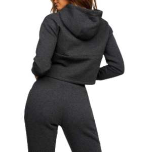 Survêtement empilé élégant pour femmes-Design de haute qualité parfait pour la mode, le sport et l'utilisation décontractée - Product Image 2