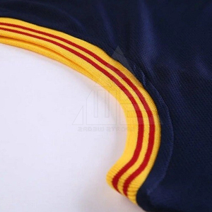 Ensembles d'uniformes de basketball respirants de qualité supérieure, couleur personnalisée, grande taille, légers, 100 % polyester avec logo personnalisé, séchage rapide - Product Image 4