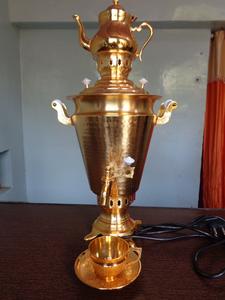 Théière et bouilloire en métal Samovar, un ajout durable et élégant à votre collection de thé - Product Image 3