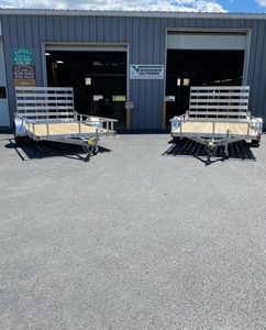 Remorque résistante de décharge offerte pour des opérations agricoles et industrielles de transport. - Product Image 1